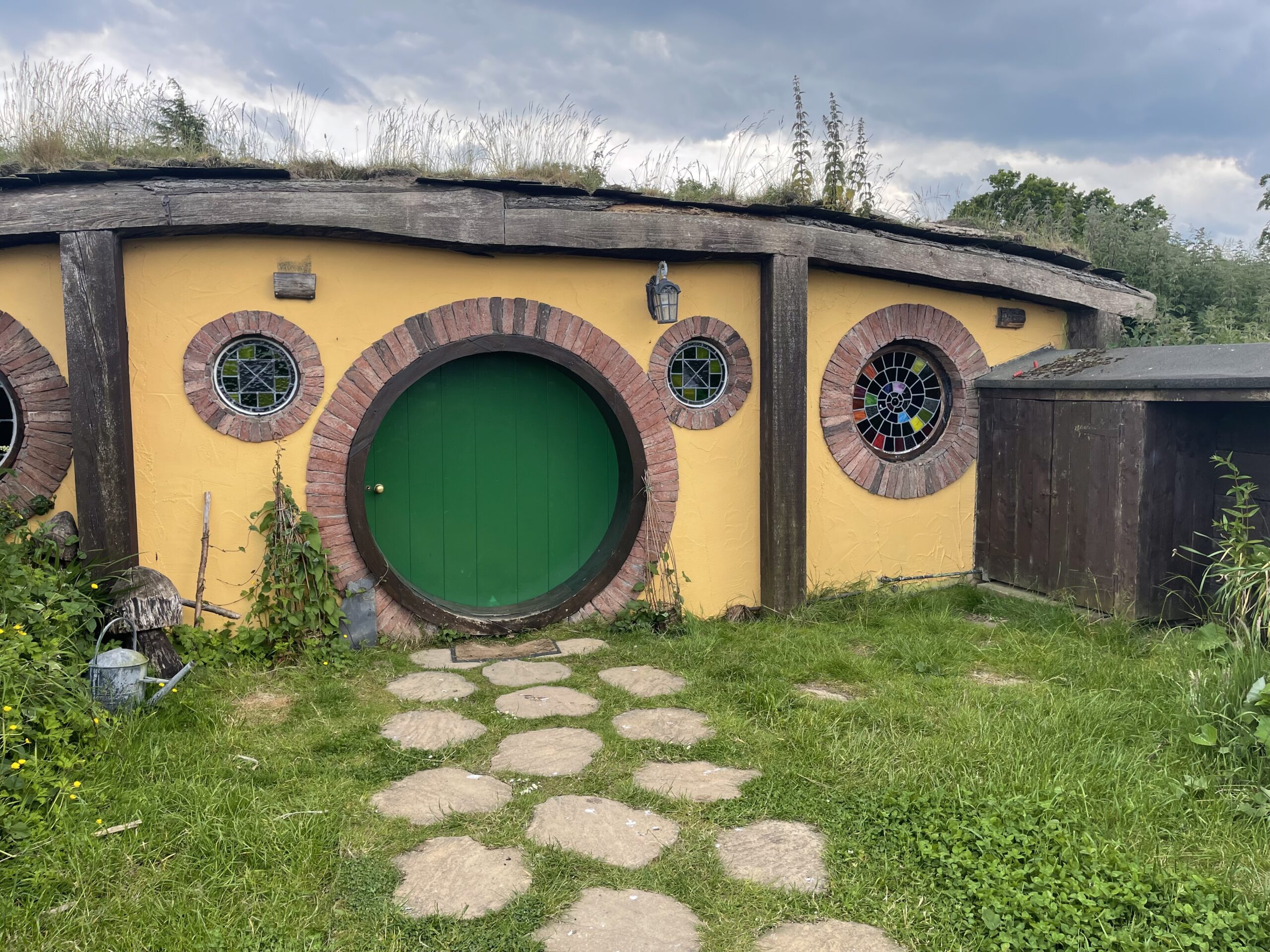 Visiting A Real Life Hobbit Hole With Kids – North Shire